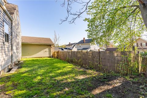 Tiny photo for 1226 Ford Court NW, Canton, OH 44708 (MLS # 5204090)