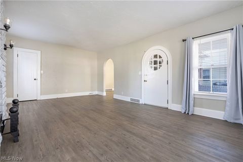 Tiny photo for 1226 Ford Court NW, Canton, OH 44708 (MLS # 5204090)