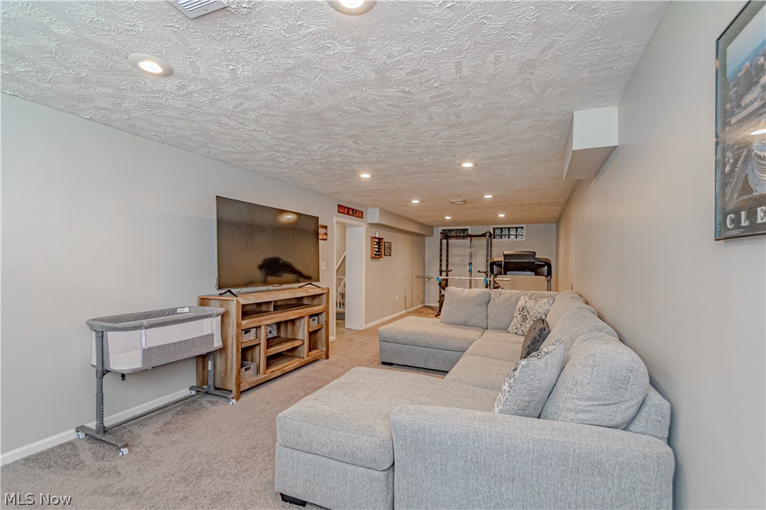 Westwd Est#3 - Residential