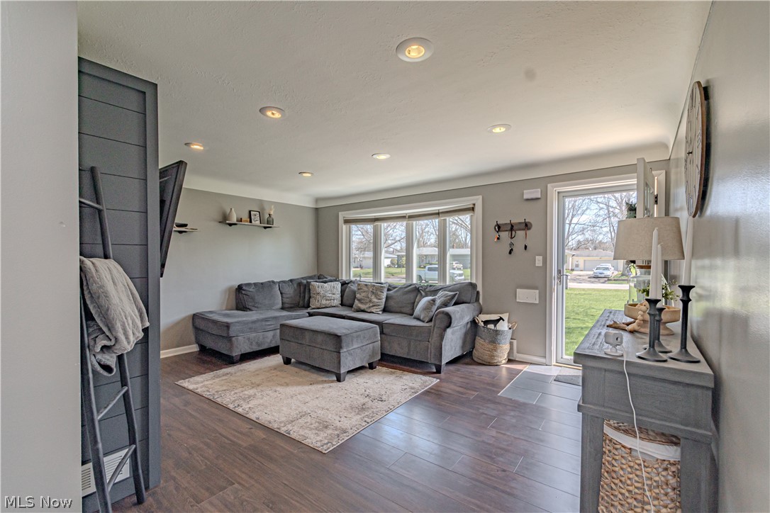 Westwd Est#3 - Residential