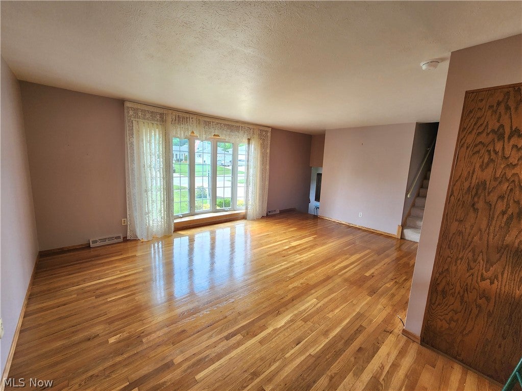 2908 Bowmen Lane