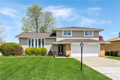 Homes For Sale - 12008 Tucson Drive<br/> Parma, OH 44130