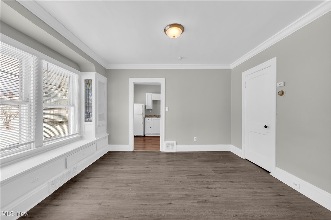 Conger-Helper Realty Cos Lora - Residential Lease