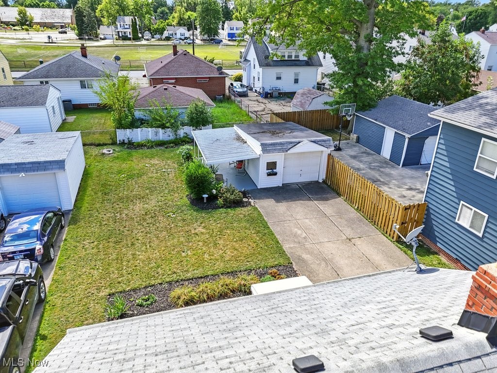 Willowick, Ohio 44095, United States, 2 Bedrooms Bedrooms, ,1 BathroomBathrooms,Residential,Contingent,207759