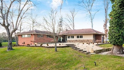 Homes For Sale - 2835 West Drive<br/> Muskingum County, Zanesville, OH 43701