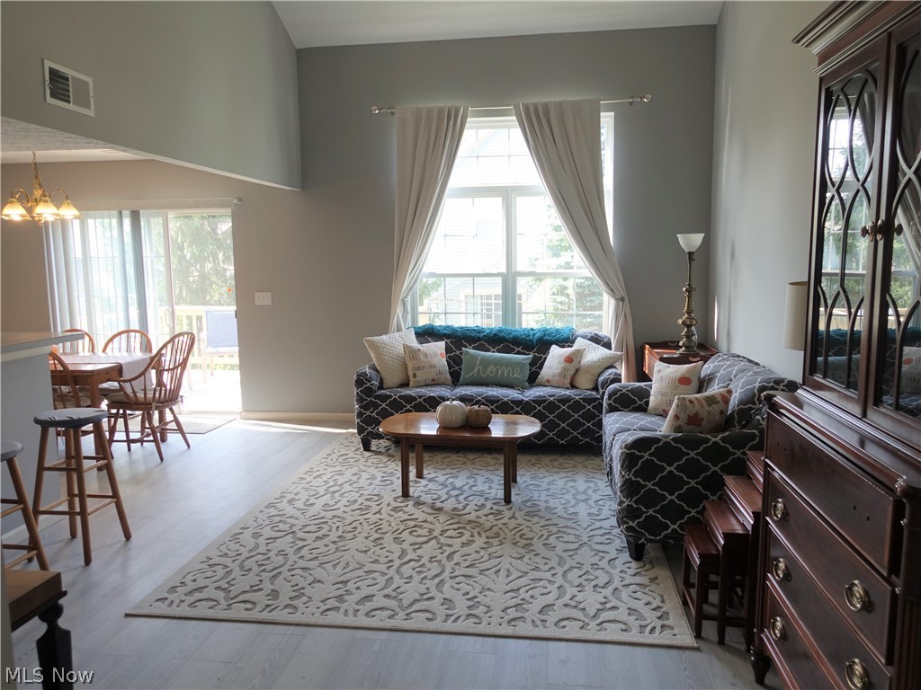 Huntsford Farms Ph 06 - Residential