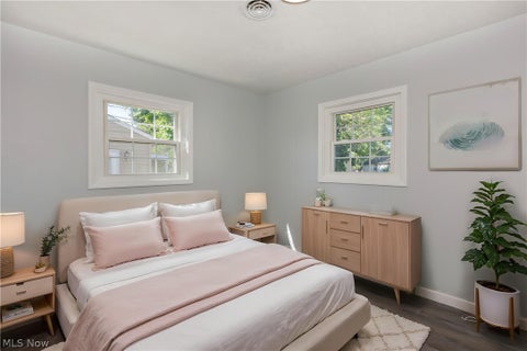 Tiny photo for 2215 Willowrow Avenue NE, Canton, OH 44705 (MLS # 5239724)