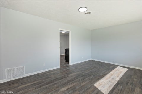 Tiny photo for 2215 Willowrow Avenue NE, Canton, OH 44705 (MLS # 5239724)