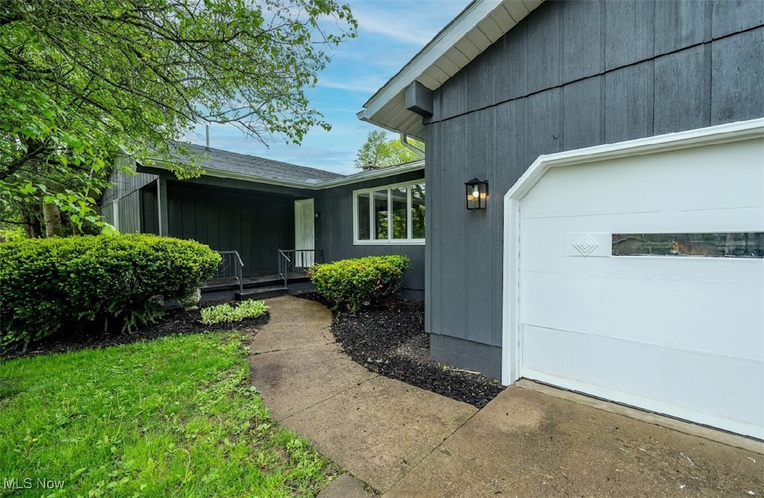 6006 Tippecanoe Road, Canfield, Ohio image 3