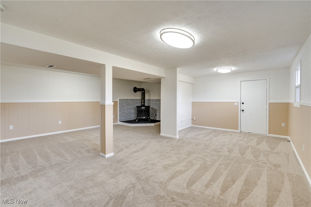 3880 Dogwood St, Uniontown, Ohio image 32