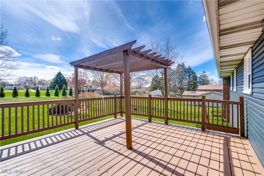 3880 Dogwood St, Uniontown, Ohio image 35
