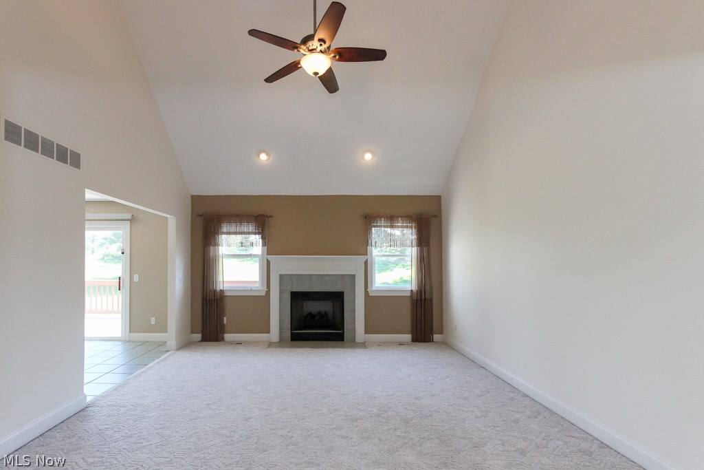 Medina Gardens On Lake - Residential