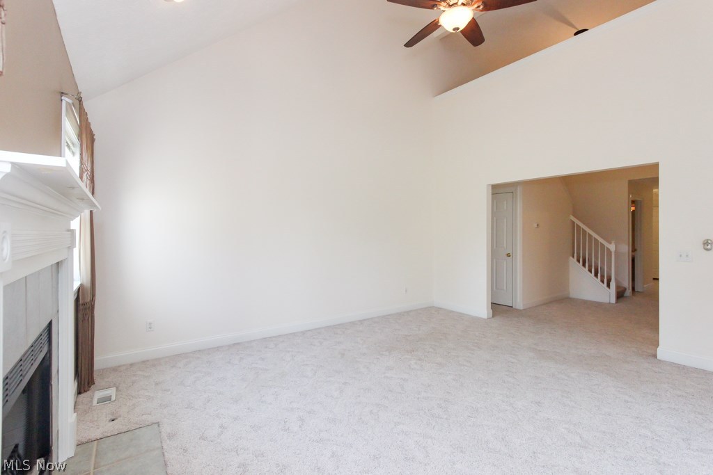 Medina Gardens On Lake - Residential