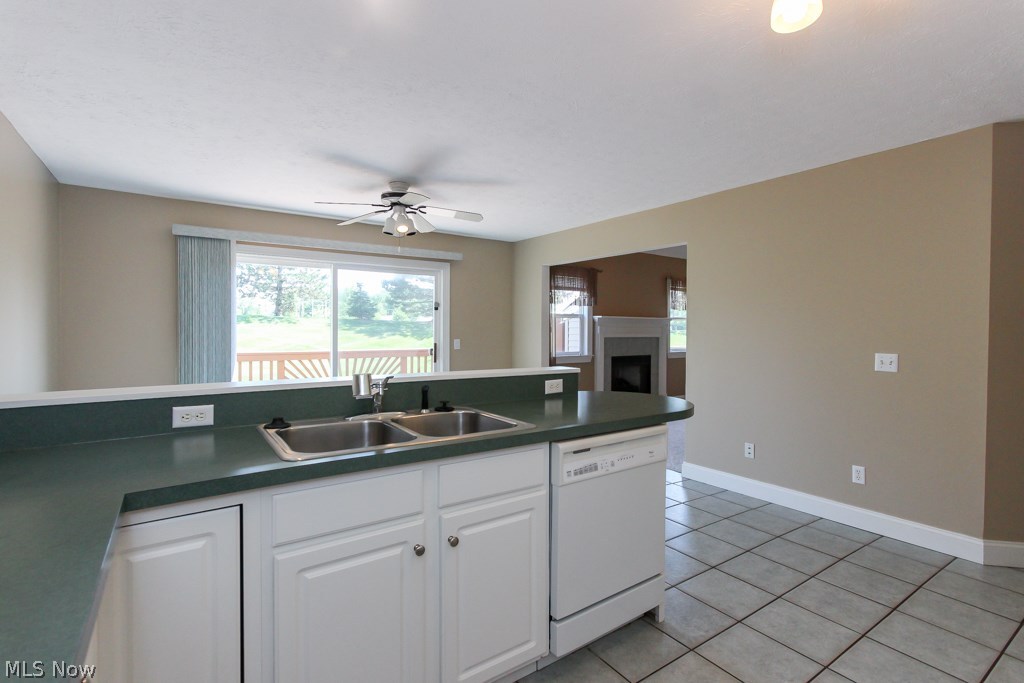 Medina Gardens On Lake - Residential