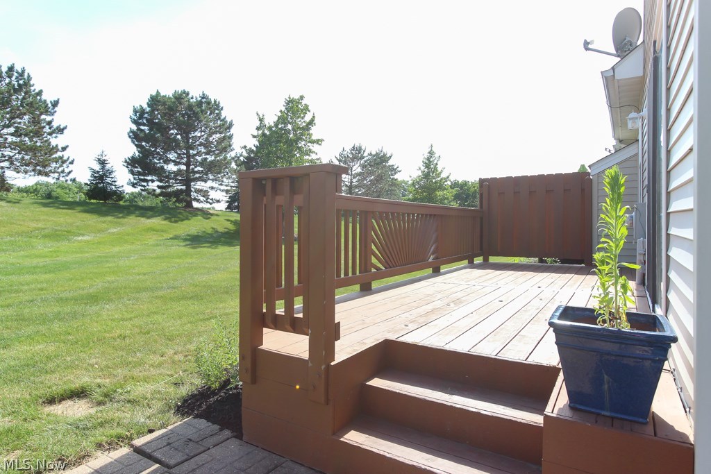 Medina Gardens On Lake - Residential