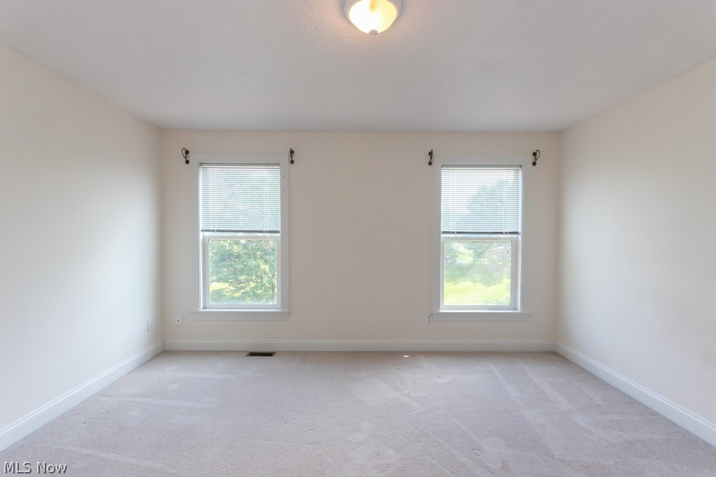 Medina Gardens On Lake - Residential