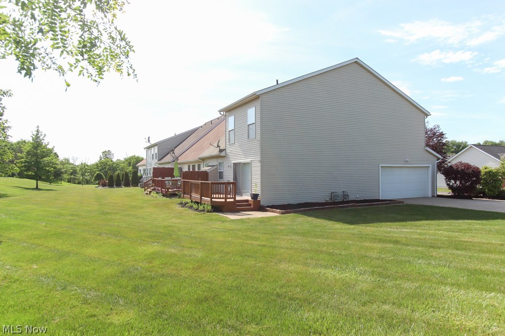 Medina Gardens On Lake - Residential