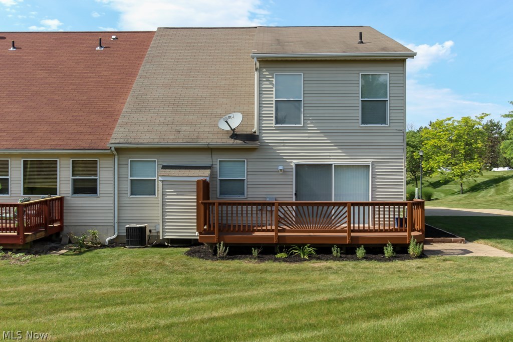 Medina Gardens On Lake - Residential