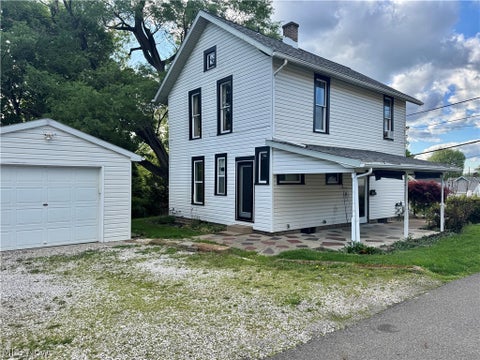 Homes For Sale - 1409 Spring Street<br/> Coshocton, OH 43812