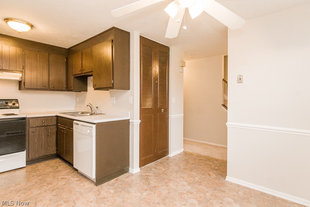 Huntington Park Condo - Residential