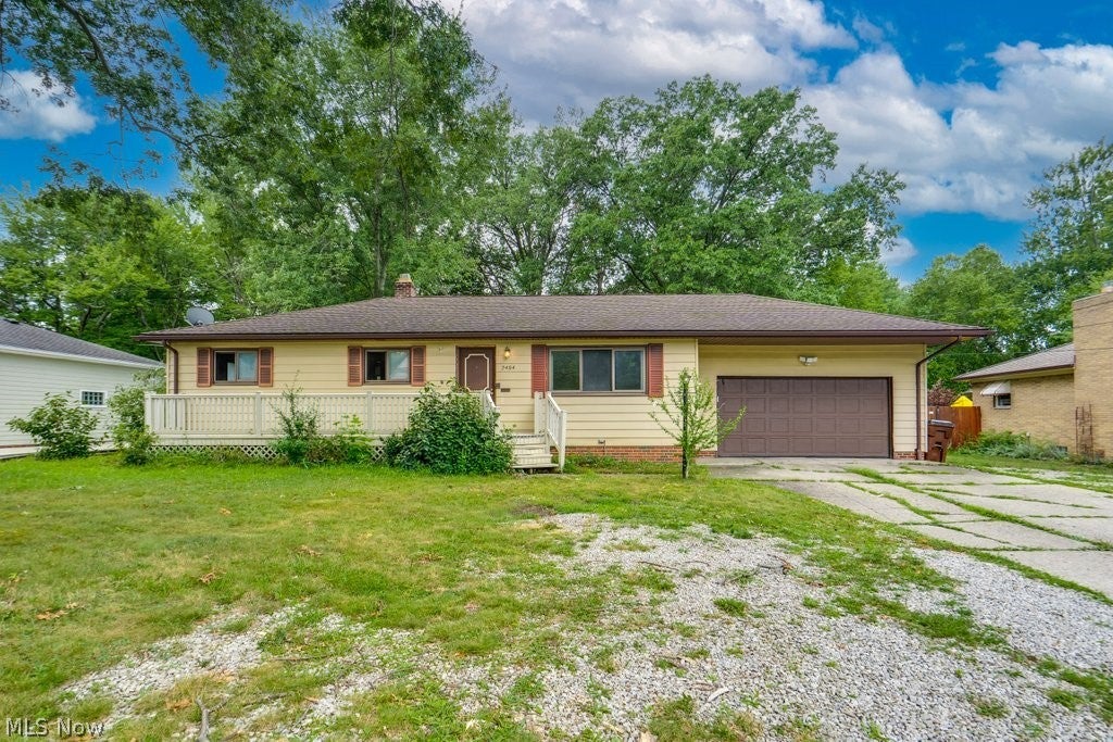 2484 Dover Center Road