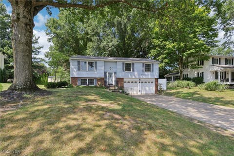 Photo for 460 Bath Hills Boulevard