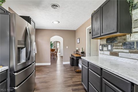 Tiny photo for 267 Parkview Avenue, Wadsworth, OH 44281 (MLS # 5201747)