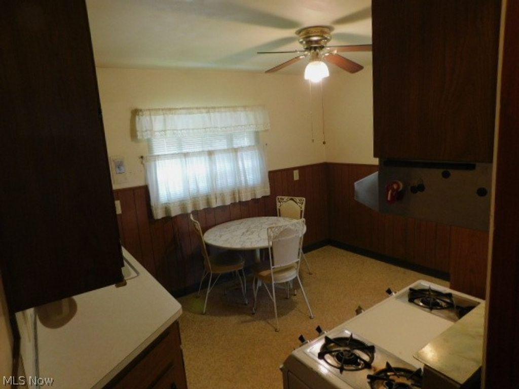 Photo of 12705 Crossburn Avenue, Cleveland, OH 44135 (MLS # 5195199)