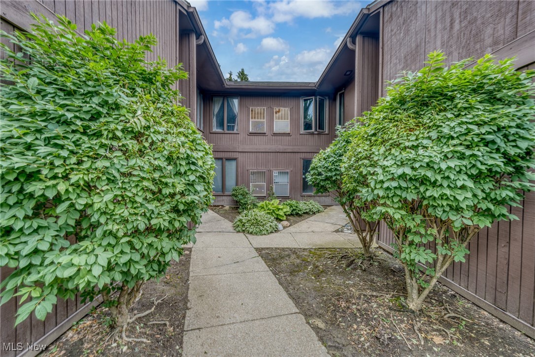 The Oak - Residential