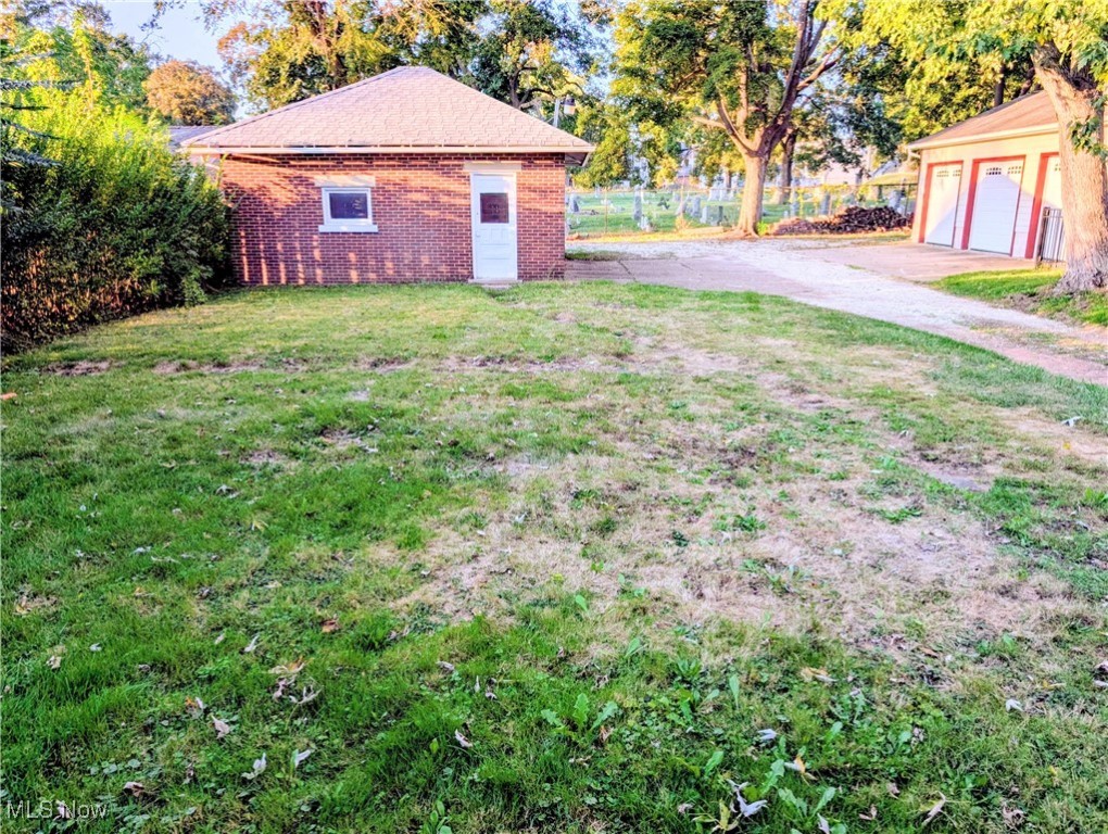 Canton - Residential Income