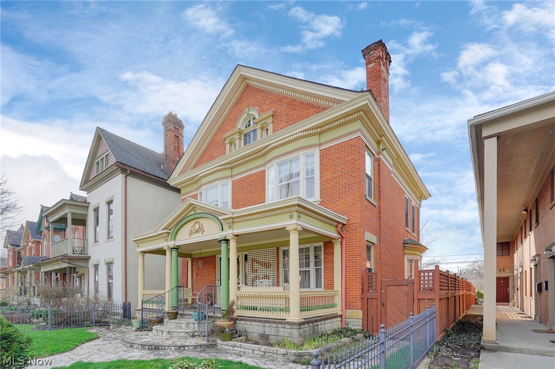 137 King Avenue