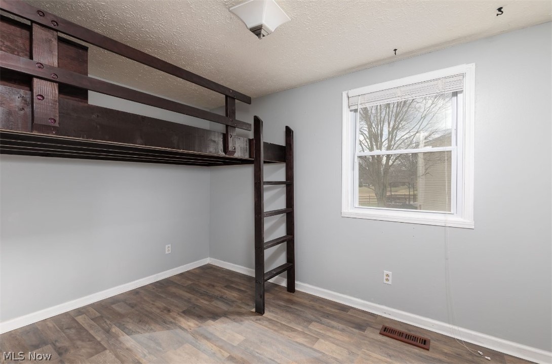 Twin Oaks - Residential