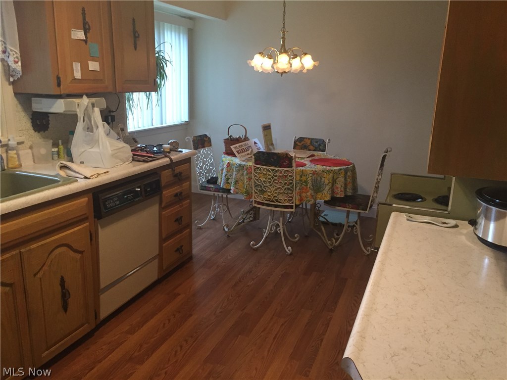 City/Canfield - Residential