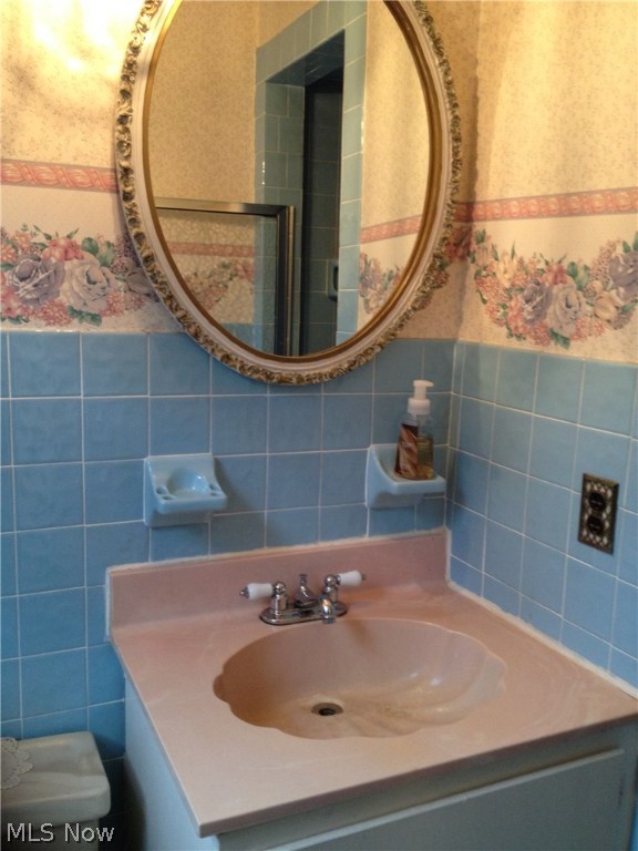 City/Canfield - Residential