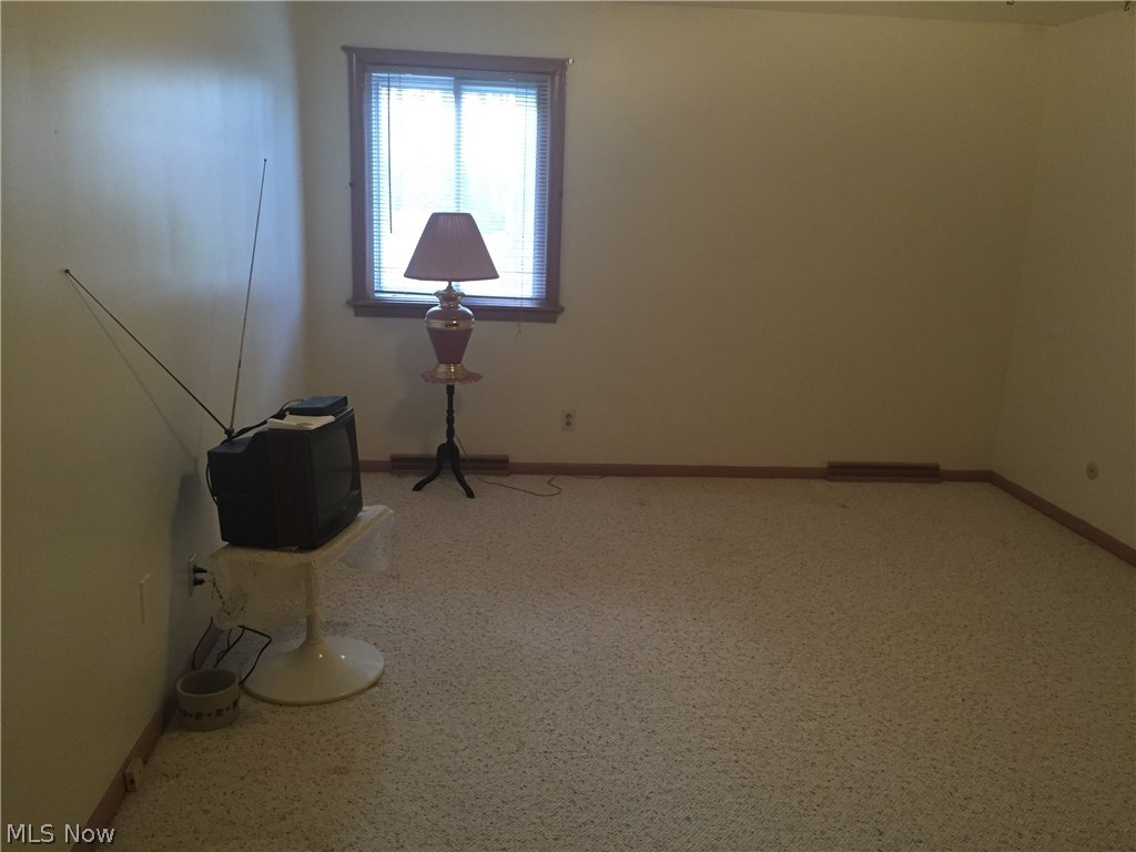 City/Canfield - Residential