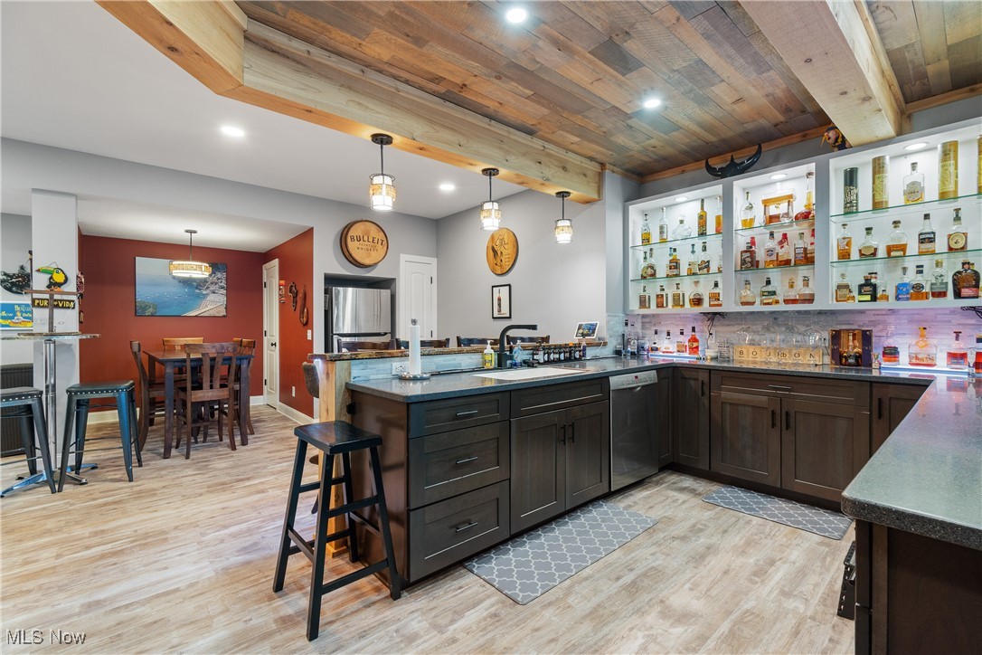 3897 Creekside Drive, Uniontown, Ohio image 36