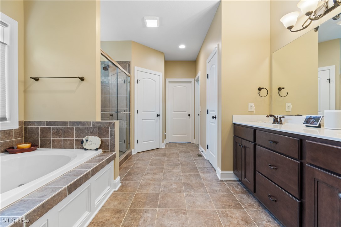 3897 Creekside Drive, Uniontown, Ohio image 25