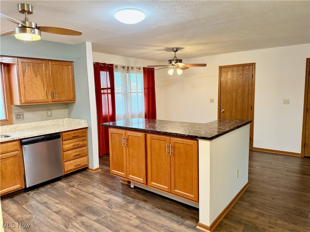 Presidential Square Estates Condo - Residential