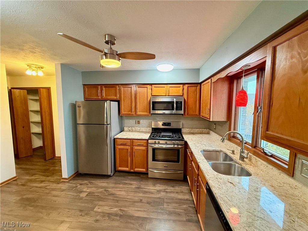 Presidential Square Estates Condo - Residential