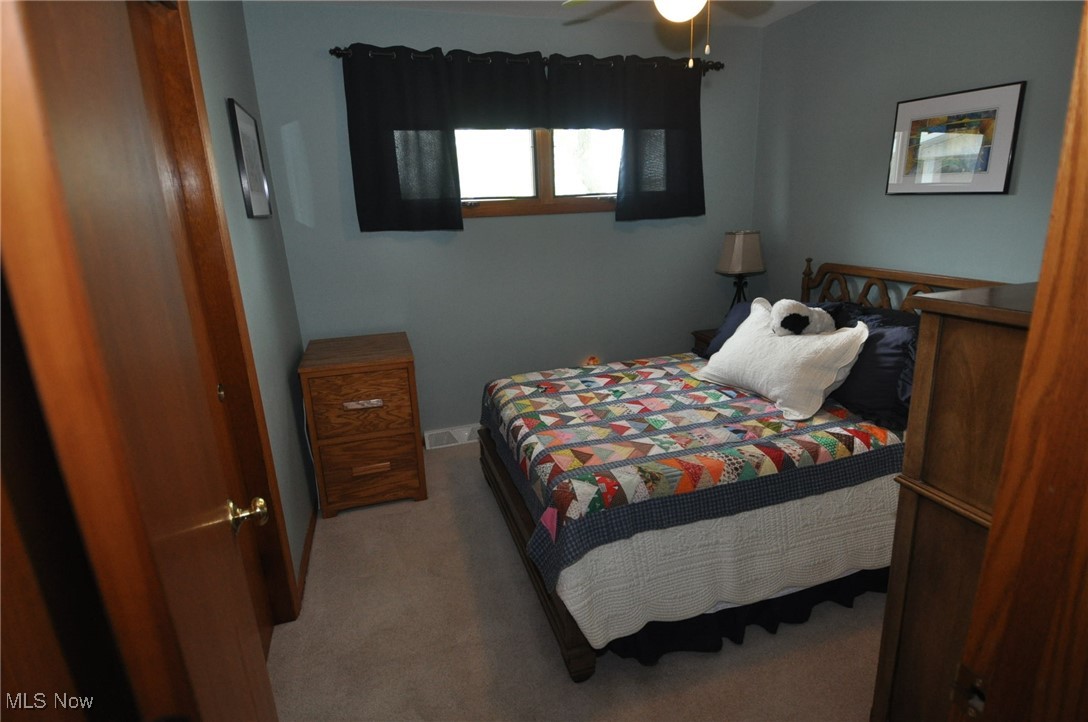 1120 Griffiths Drive, Zanesville, Ohio image 9