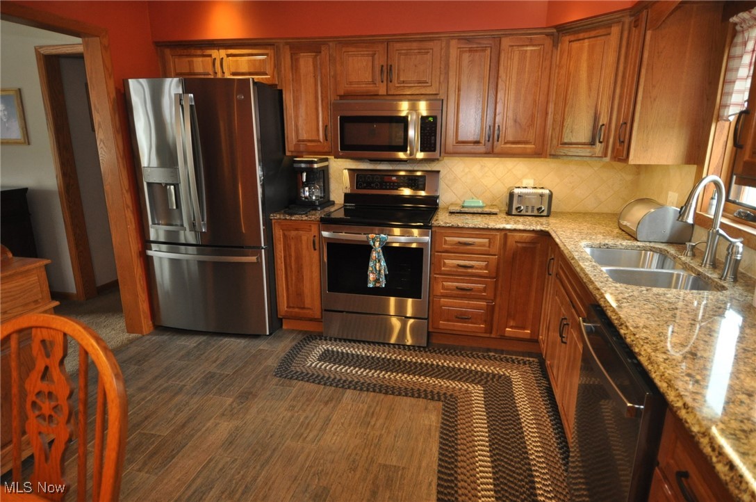 1120 Griffiths Drive, Zanesville, Ohio image 5