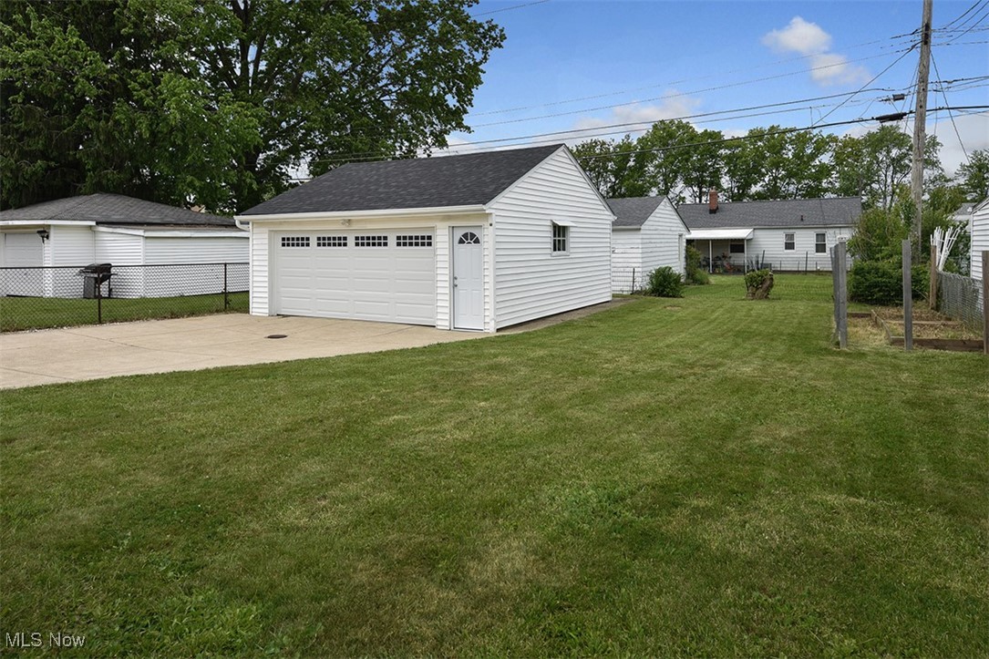 3612 Center Drive, Parma, Ohio image 6