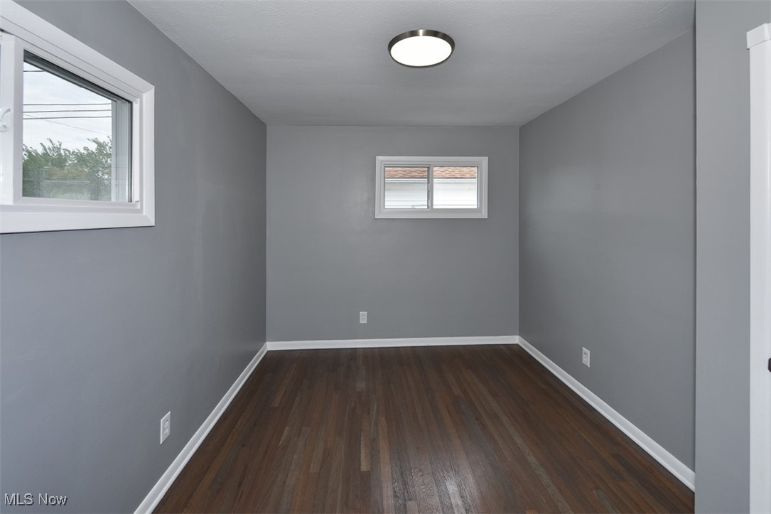 3612 Center Drive, Parma, Ohio image 32