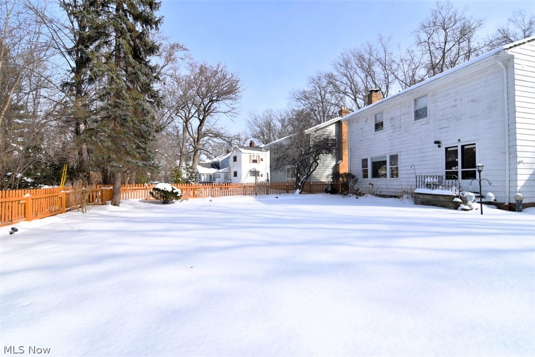 Forest Hill 10 - Residential