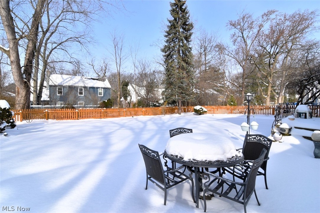 Forest Hill 10 - Residential