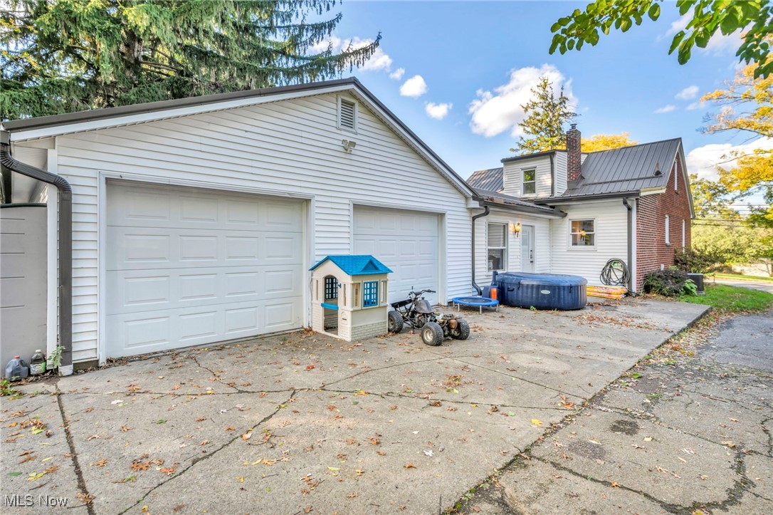 Brookfield Town - Residential