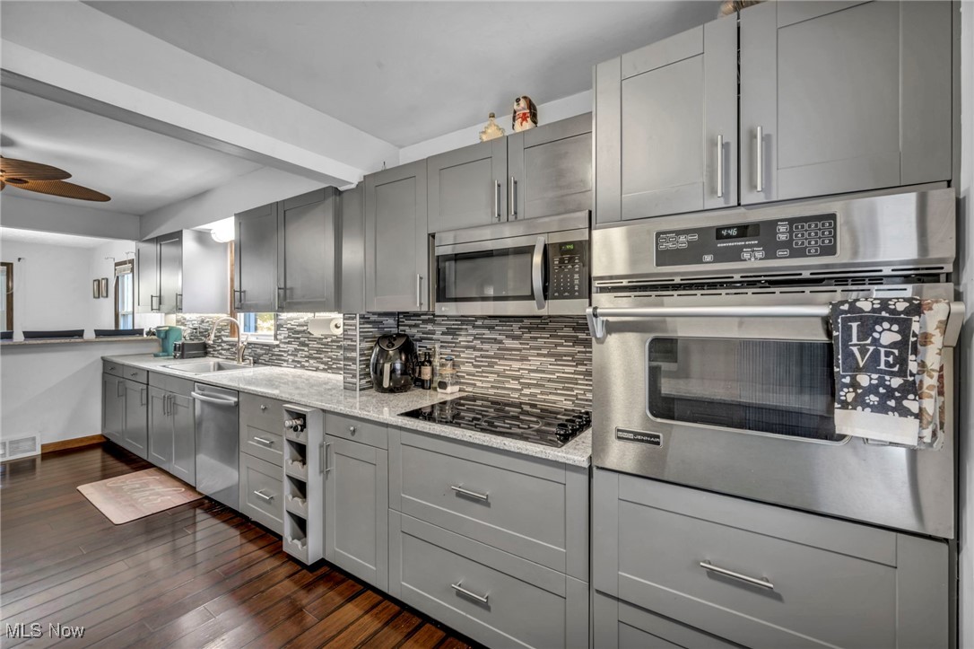 Brookfield Town - Residential