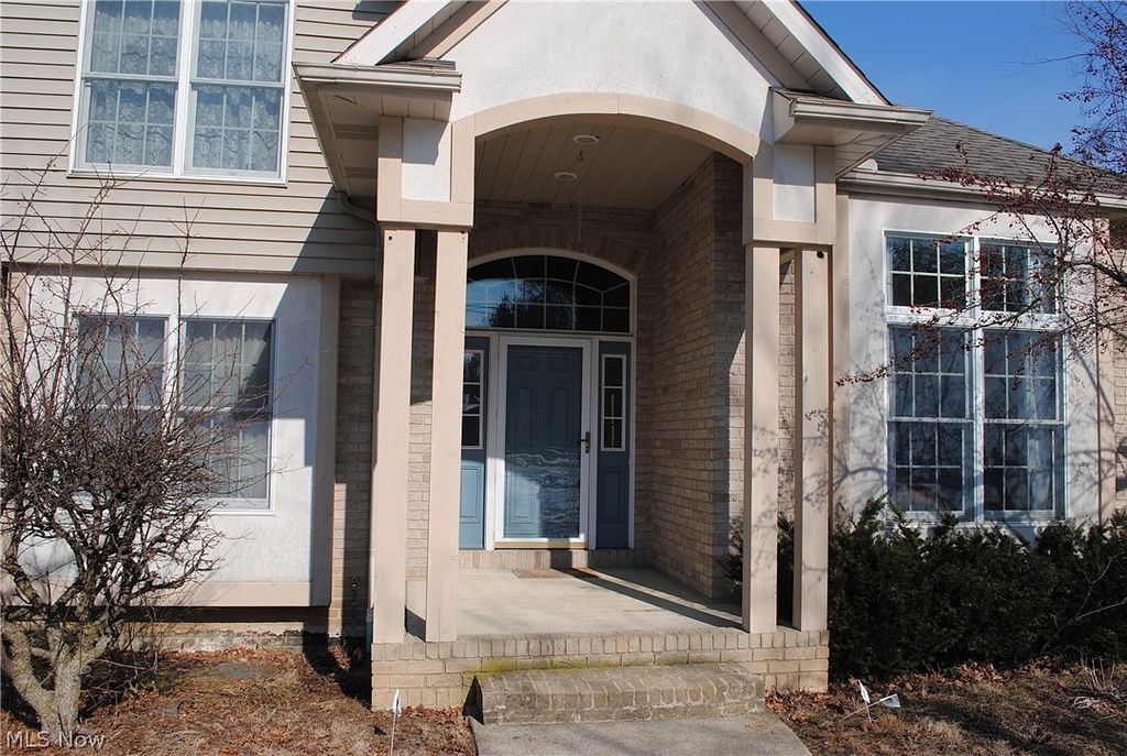 Photo of 705 Willow Creek Drive, Amherst, OH 44001 (MLS # 5186667)