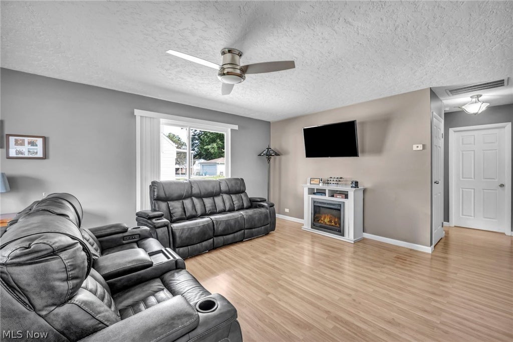 Photo of 35494 Blanch Avenue, Eastlake, OH 44095 (MLS # 5222707)