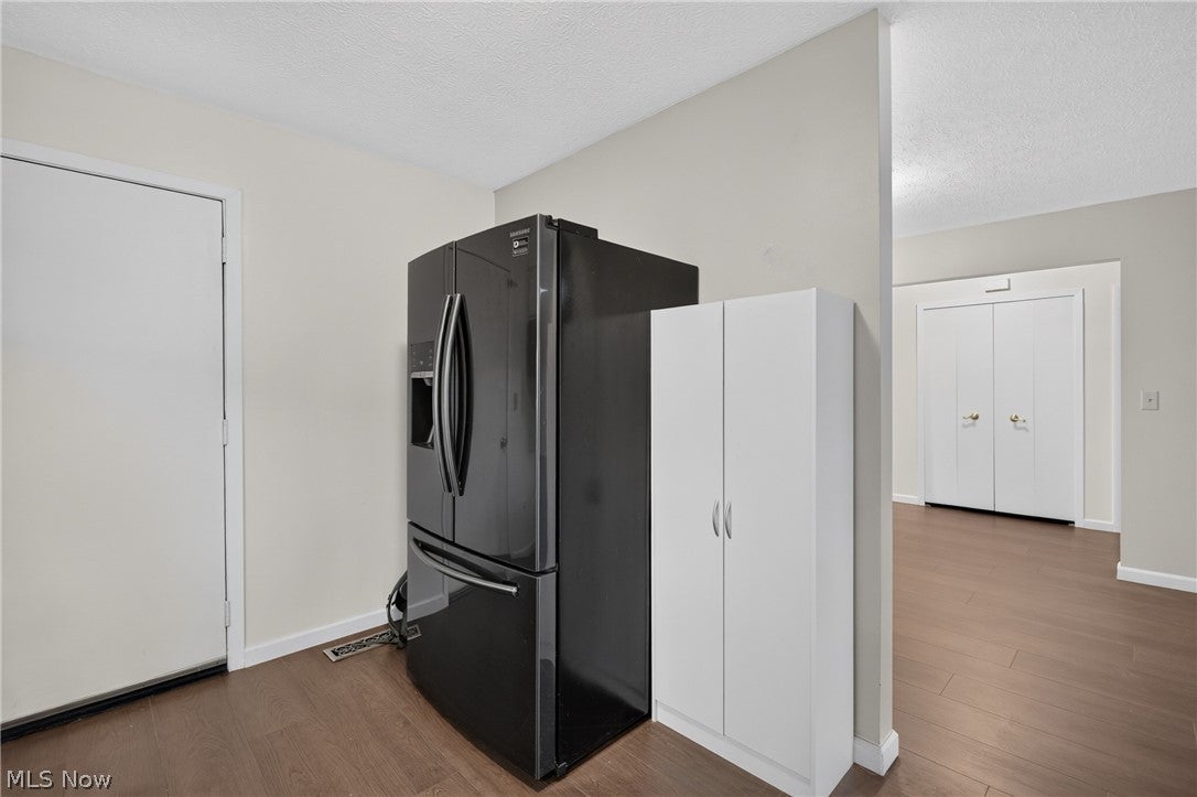 19029 Hunters Pointe Drive
